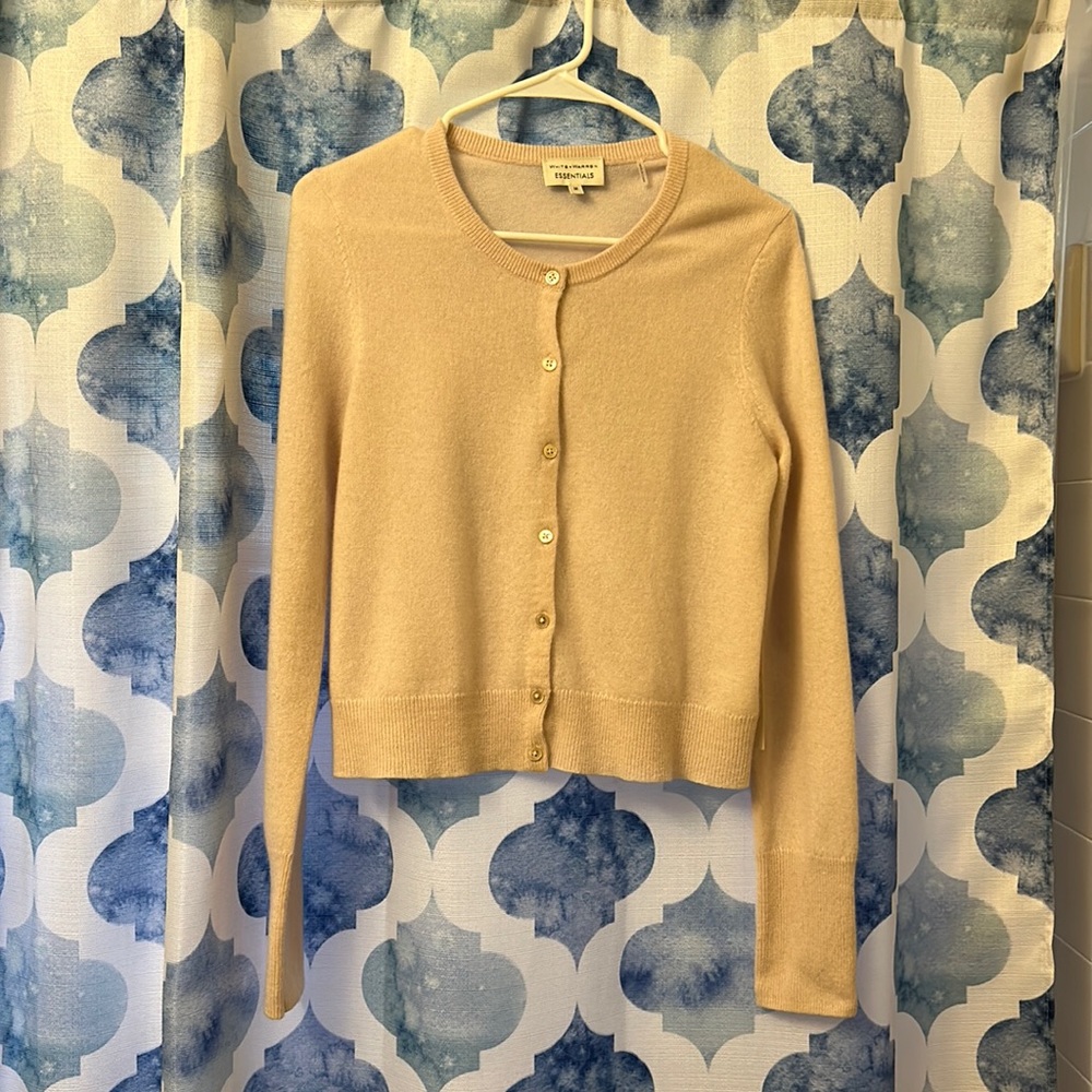 NWT White+Warren pale pink cashmere cardigan size M